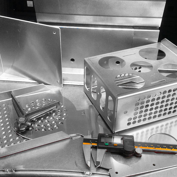 Гидравлический листогибочный пресс TS-40/2000 7 tochnost-vypolneniya-rabot