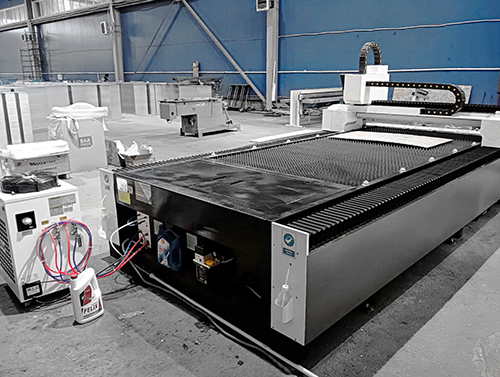 Запуск лазерного станка FMC-3015 источник RAYCUS 1500w 4 &raquo; fmc3015 istochnik raycus 1500 vt ekb ooo utk stal 4